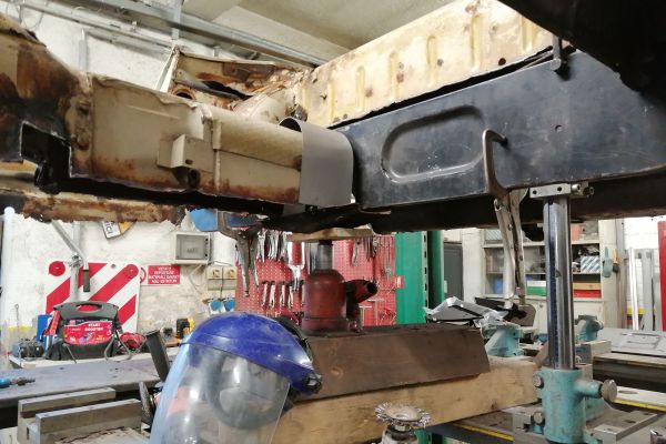 jaguar-e-tipe-22F265AADA-911D-DE18-4E5B-A66DC2E3A600.jpg