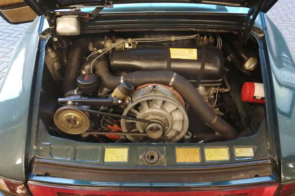 porsche-911-0294B4973F-6B4A-E482-D6A3-ECF5682AB591.jpg