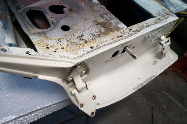 roll-royce-silver-cluod-3-168A8596E2-65EA-D86F-F54D-F085C0950908.jpg