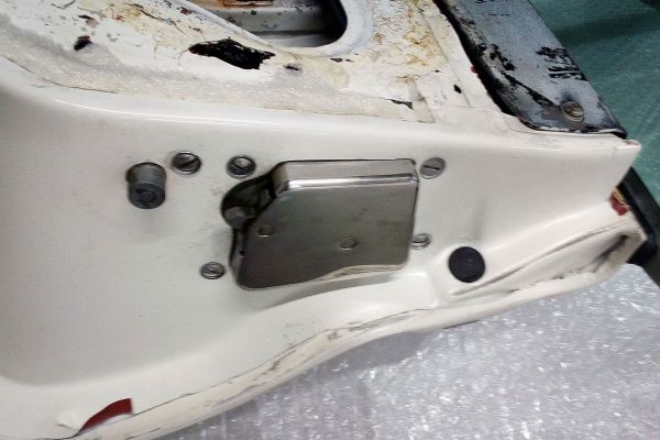 roll-royce-silver-cluod-3-5479E435C6-EBC7-2627-E9F6-92B9F4E1BAFC.jpg