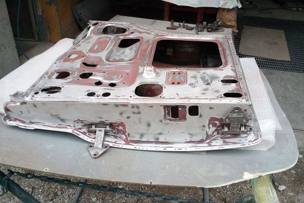 roll-royce-silver-cluod-3-67BEA1AEFE-9A0D-BCD1-734B-2DC189D01282.jpg